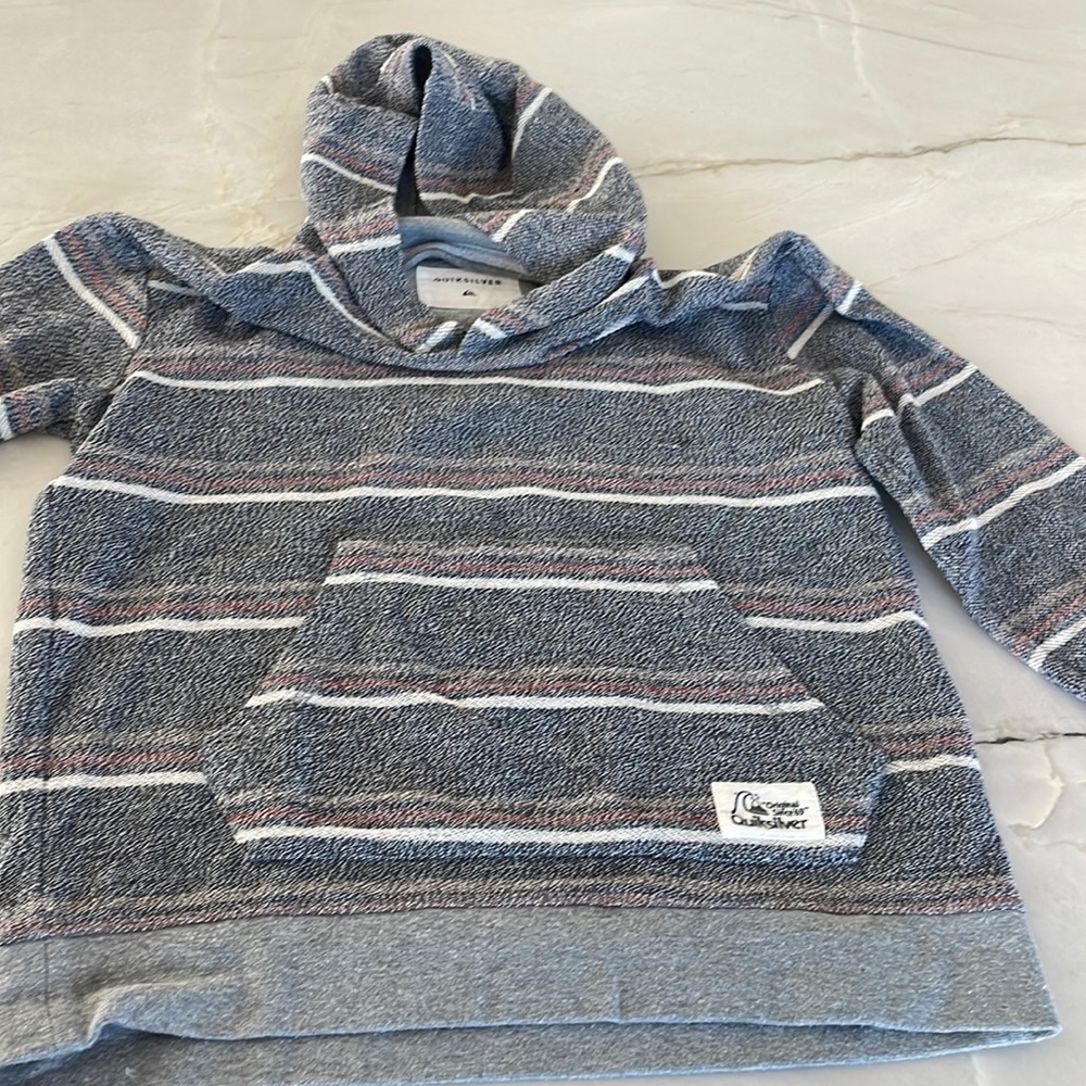 Boys stripped hooded pullover
